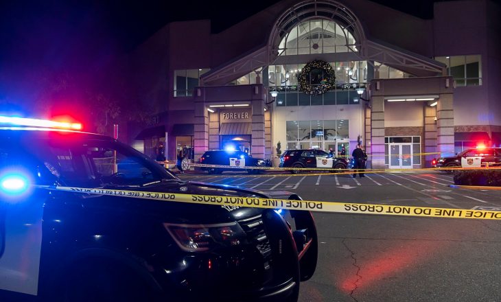 SHBA: Dy të vdekur nga një sulm gjatë “Black Friday”