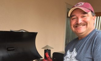 Burri i mbijetoi Coronavirus-it dhe dy transplante të mushkërive