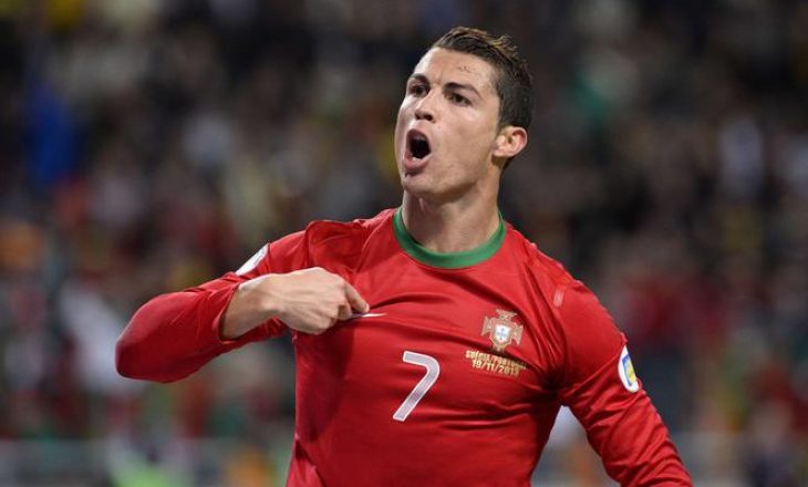 Ronaldo po synon një tjetër rekord me Portugalinë