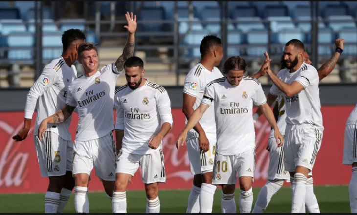 Kriza financiare shkak i pandemisë: Real Madridi synon ulje pagash për lojtarët