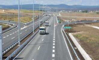 Autostrada Shkup-Bllacë, përfundon në 2022