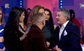Milaim Zeka dhe Elita Rudi sërish përballë – kësaj here ai komplimenton gjoksin e bashkëshortes