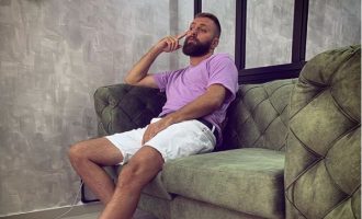 Majk në një përplasje të ashpër virtuale me fansin e tij