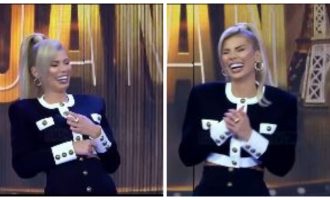Luana Vjollca nuk mund të përmbajë të qeshurën nga gafa që bëri
