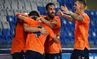 Man United gjunjëzohet në Stamboll nga Basaksehir ndërsa Lazio merr një pikë në Rusi te Zenit