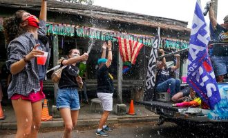 Joe Biden president – Amerika feston!