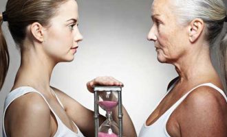 Shkencëtarët ‘kanë përmbysur me sukses procesin e plakjes tek njerëzit’