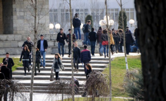 Universitetet nuk ndikohen nga pandemia – fakultetet edhe këtë vit plot me brucoshë
