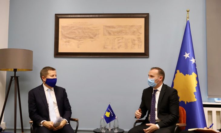 BE-ja zotohet ta ndihmojë Kosovën në luftën kundër virusit