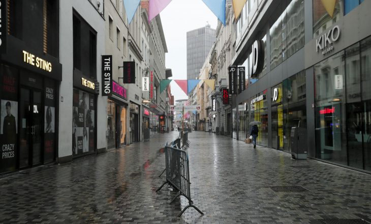 Belgjika rrezikon të bëhet “një ishull i dyqaneve të falimentuara”
