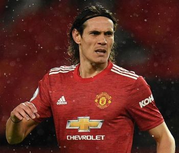 Cavani rinovon kontratën me Manchester United edhe për një sezon