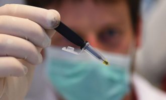 Komuan e Prishtinës porositë teste rapide për COVID-19