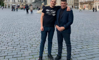 Djali i Haxhi Shalës: Prindi im nuk ka kompetencë të emërojë Konsujë të Përgjithshëm