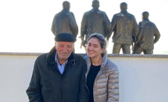 Deputetja e PDK-së infektohet me COVID-19: “Virusin po e kalojmë bashkë me gjyshin”