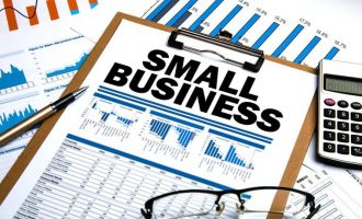 COVID-19 rrezikon bizneset e vogla në SHBA