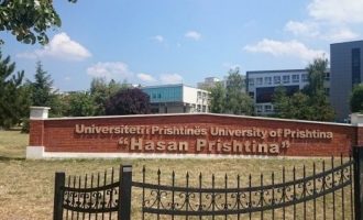 Profesori universitar: Hy në burg e nuk e paguaj tiketën për mos-mbajtjen e maskës