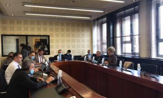 Votimi i Projektligjit për Rimëkëmbje Ekonomike nuk kalon