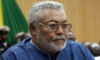 Vdesë ish presidenti i Ganës në moshën 73 vjeçare