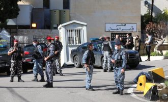 Liban: Pesë persona të burgosur vriten nga një aksident me makinë duke ikur nga policia