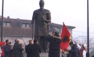 Skënderbeu edhe në Prizren – në 108 vjetorin e pavarësisë