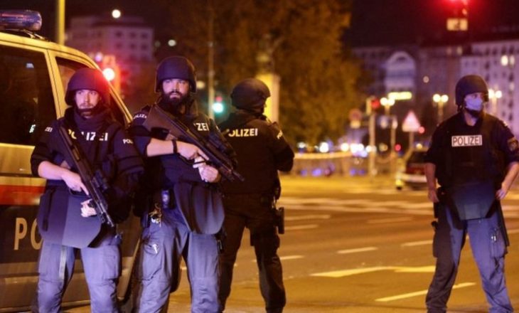 Video nga sulmi terrorist në Vjenë (VIDEO)