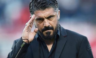 Gattuso vazhdon kontratën me Napolin