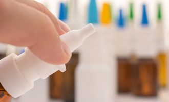 Spreji për hundë anti-covid mbron deri në 48 orë nga infektimi me virusin