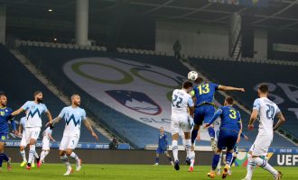 Sllovenia i “falet” një penalltie ndaj Kosovës