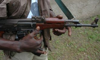 Nigeri: Fëmijët e rrëmbyer lirohen pas një beteje me armë