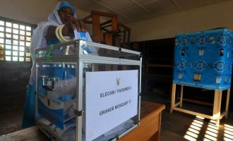 Kameruni zhvillon zgjedhjet e para rajonale mes bojkotit të opozitës