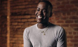 Yjet e Sex Education në mesin e fituesve të çmimeve Bafta