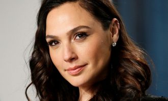 Gal Gadot reagon ndaj kritikave sipas të cilave ajo nuk duhet të luajë Kleopatrën