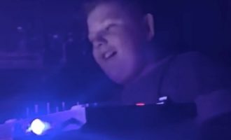 12 vjeçari organizon ‘rave’ ilegale në tualetin e shkollës