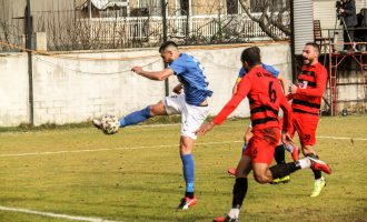 Llapi mposht Arbërinë në udhëtim