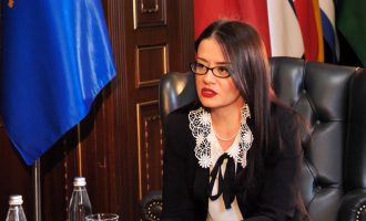 Haradinaj-Stublla për varrimin e të moshuarës serbe: Po dëshmohet harmonia ndër-etnike dhe ndër-fetare në Kosovë