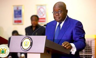 Gana zgjedh presidentin e ri mes trazirave në vend   