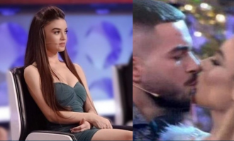 Përputhen: Sindi merr puthjen e parë në jetë nga Fatjoni