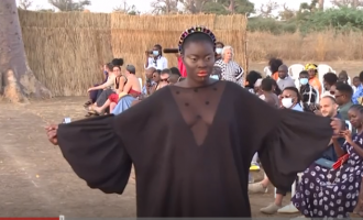 Pylli afrikan shëndrrohet në një pistë mode për shkak të epidemisë Covid