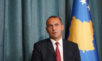 Daut Haradinaj nis fushatën për zgjedhjet lokale, premton spital rajonal në Prishtinë