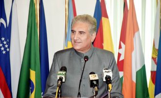 Qureshi: India po përgatitet të sulmojë Pakistanin