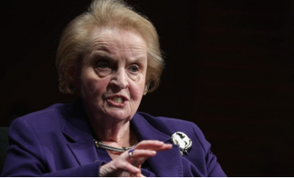 Serwer: Madeleine Albright do të përfshihet në dialogun Kosovë-Serbi