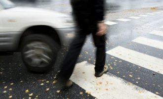 Goditet nga vetura në Suharekë, këmbësori lëndohet rëndë