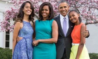 Jo vetëm që konfirmoi lidhjen e vajzës, por Barack Obama zbuloi se ishte karantinuar me të dashurin e saj