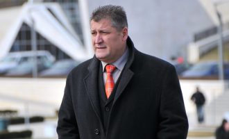 Zafir Berisha me etiketime të rënda për VV-në: “Vota për ta është votë për Daçiqin, Vuçiqin, Lazaroviqët dhe pasardhësit e milicëve serbë”