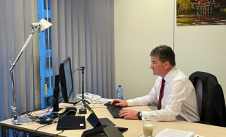 Lajçak zbulon se për çfarë bisedohet sot mes Kosovës e Serbisë