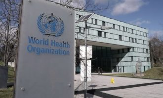 Zyrtari i OBSH-së: Masat e shëndetit publik mund të parandalojnë një rritje të re të rasteve me COVID-19 dhe  jo vaksinat 