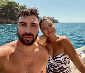 Sara Hoxha dhe Ledri Vula në fotografinë e tyre të parë si prindër