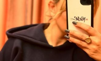 Një tjetër këngëtare shqiptare rezulton pozitive për COVID-19