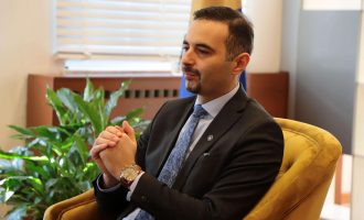 Lluka: AKR ka oferta për koalicione parazgjedhore, nuk kemi “vija të kuqe”