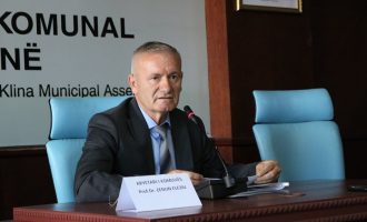 Kryetari Elezaj reagon pas arrestimeve në Komunën e Klinës